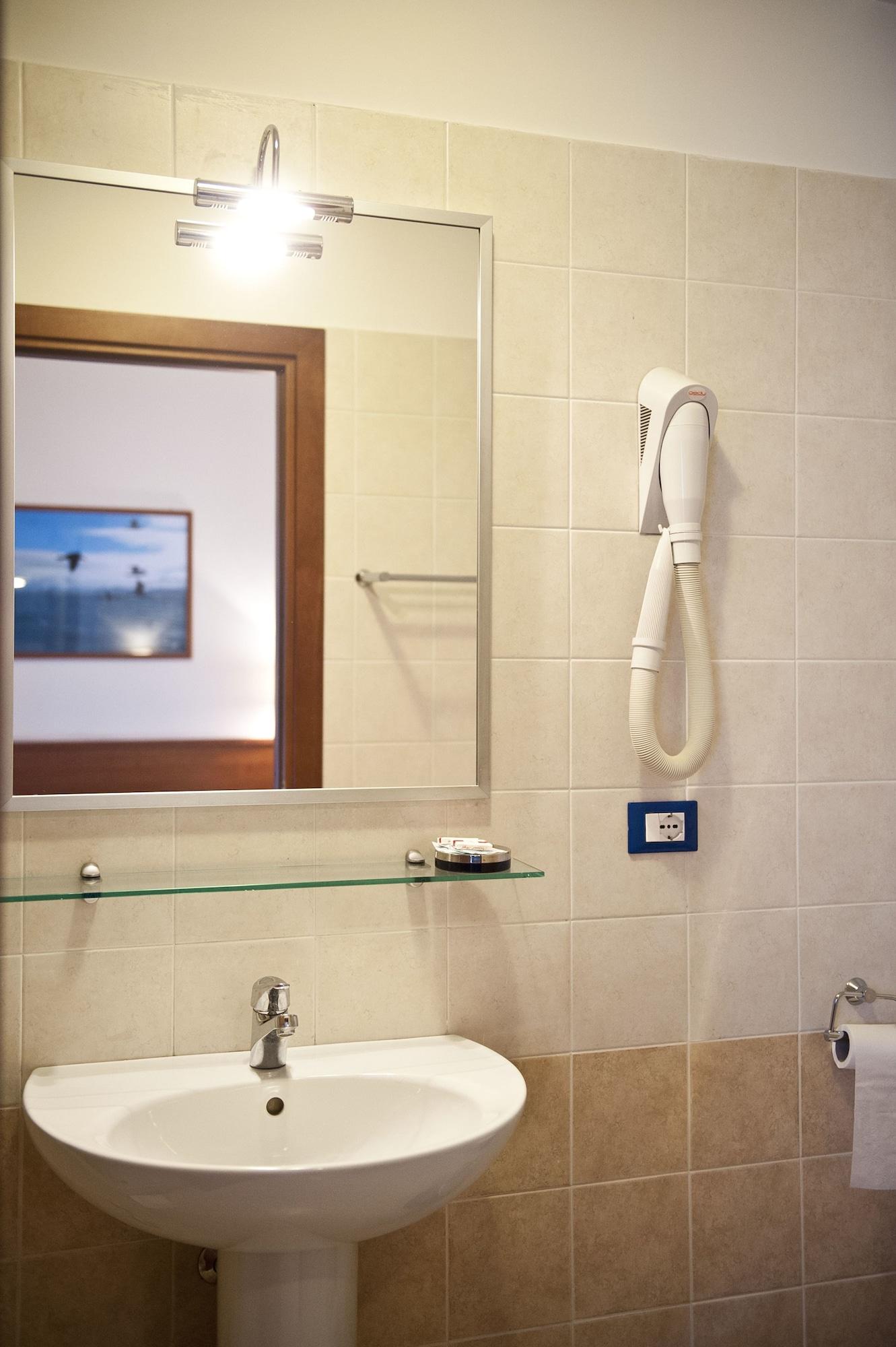 רומא Hotel 4 Pini מראה חיצוני תמונה