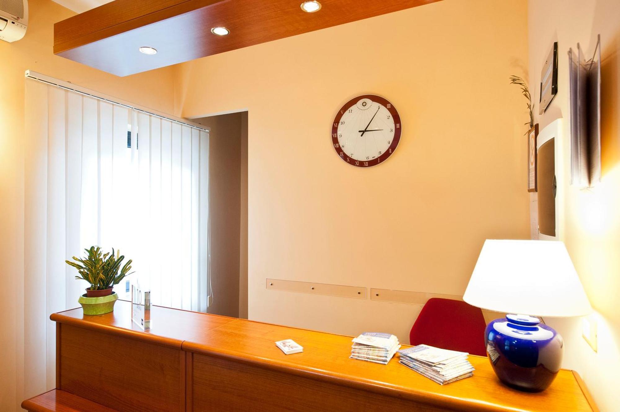 רומא Hotel 4 Pini מראה חיצוני תמונה