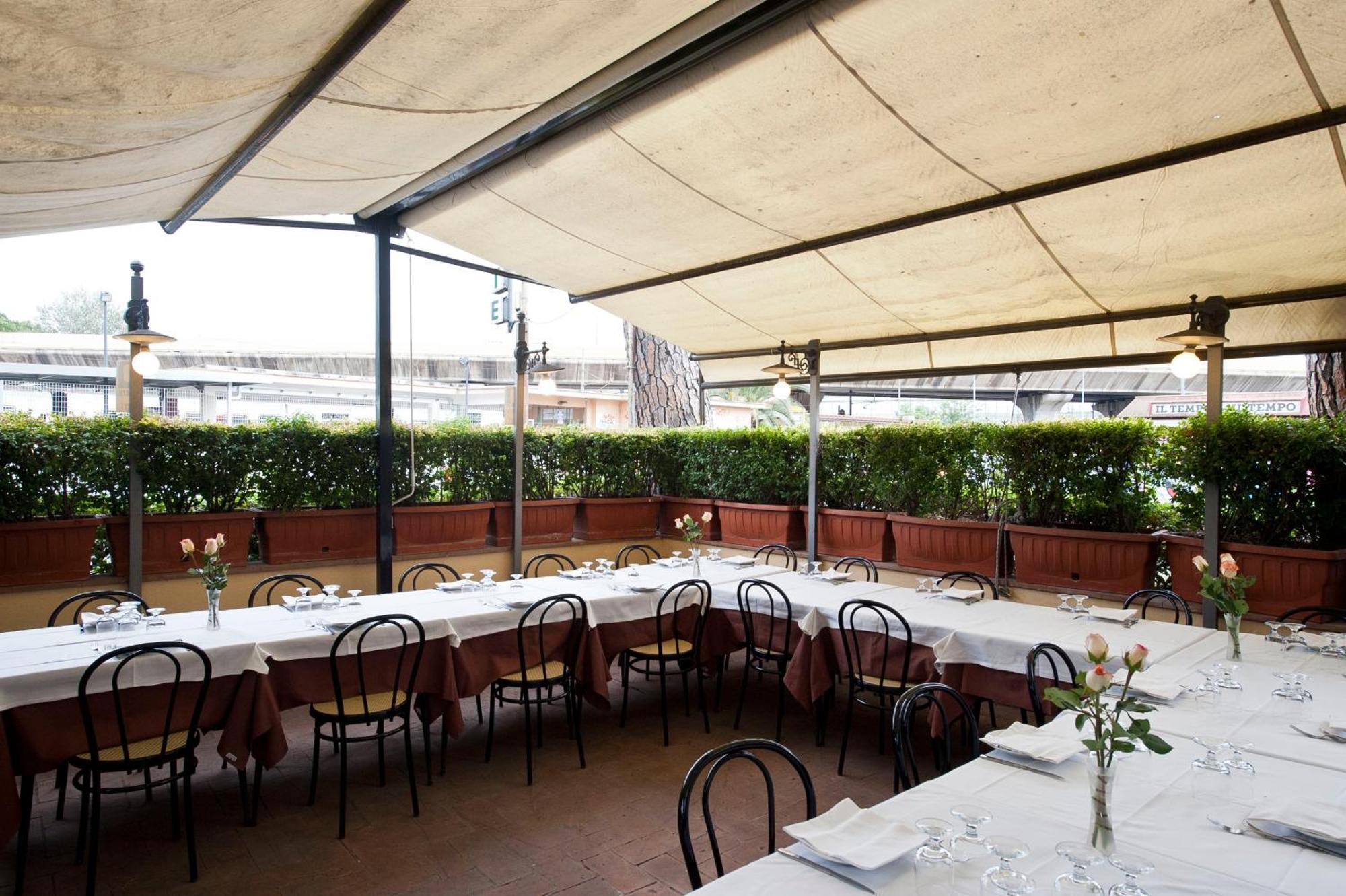 רומא Hotel 4 Pini מראה חיצוני תמונה