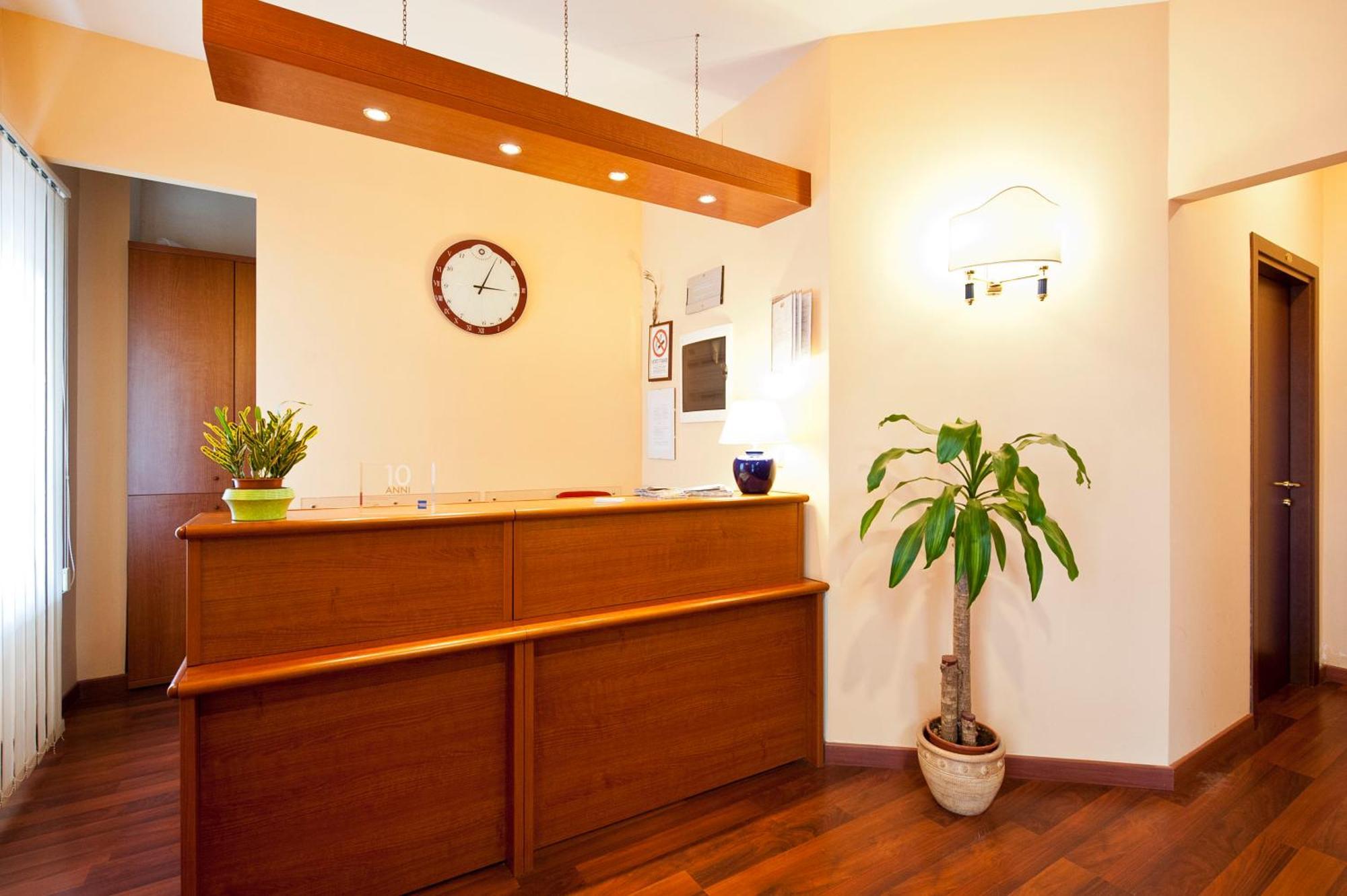 רומא Hotel 4 Pini מראה חיצוני תמונה