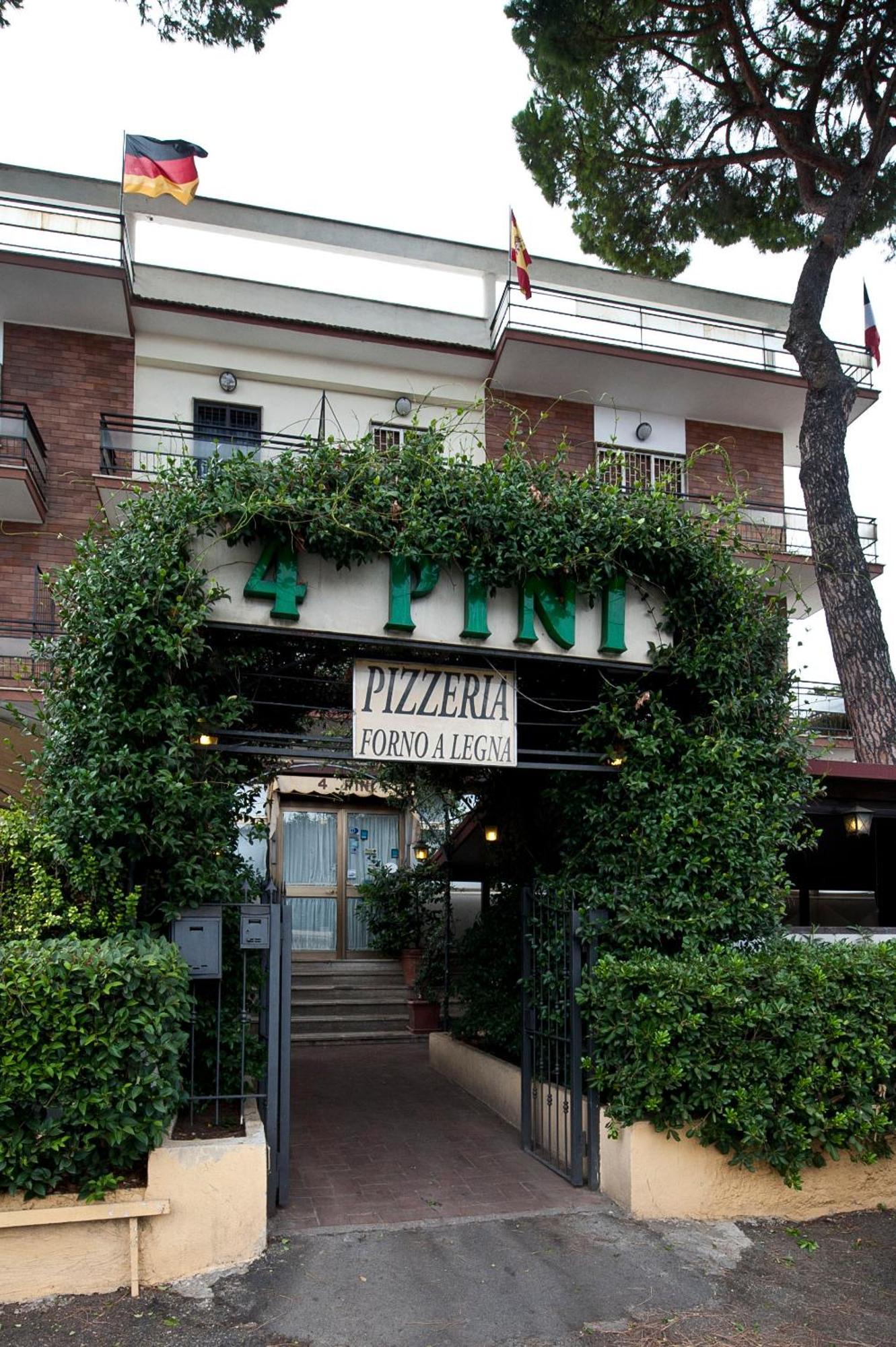 רומא Hotel 4 Pini מראה חיצוני תמונה